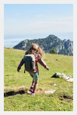 Jack Wolfskin Kids Moab Jam 12L Daypack -The North Face || Jack Wolfskin || Regatta Sales Store b42b6a0008 5251 c