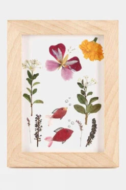 Kikkerland Huckleberry Pressed Flower Frame